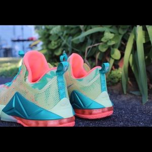 SOUTH BEACH LEBRONS